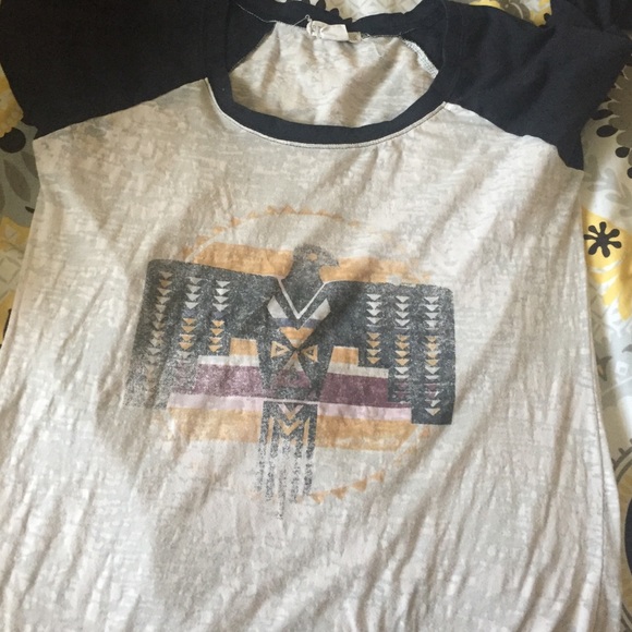 Billabong baseball tee