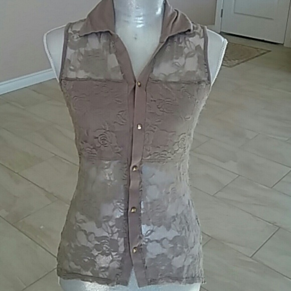 Lace blouse!!