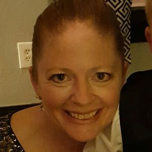 Meet your Posher, Carrie