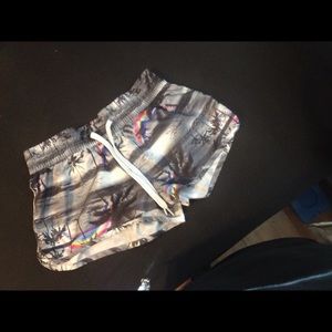 Palm tree shorts