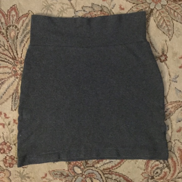 Gray high waisted mini bodycon skirt