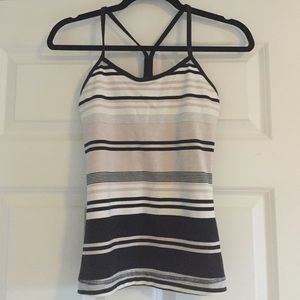 Lululemon Y tank top size 4