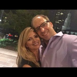 Meet your Posher, Sharon