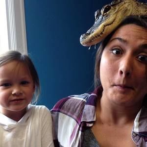 Meet your Posher, Danielle