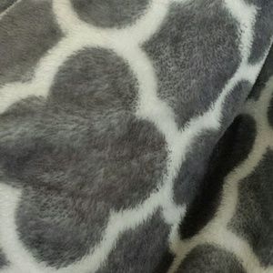 Meet your Posher, Jenny