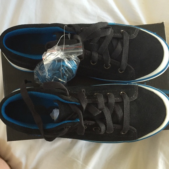 Teva Women's Freewheel Bike/Skate Shoe 6.5