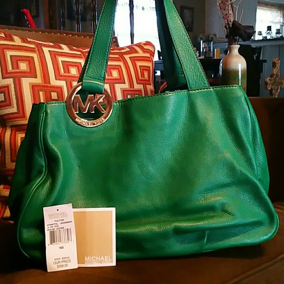 Authentic Micheal Kors Purse