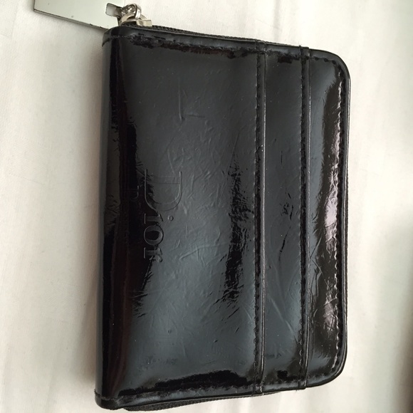 Dior beaute coin/card holder.