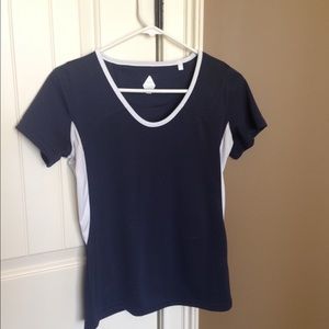 Tennis shirt