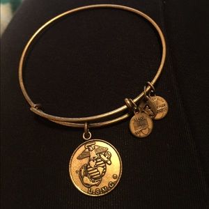 USMC Alex & Ani
