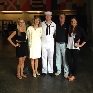 Meet your Posher, Robin