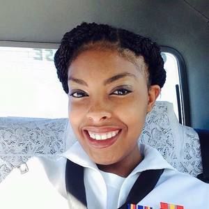 Meet your Posher, Jasmine