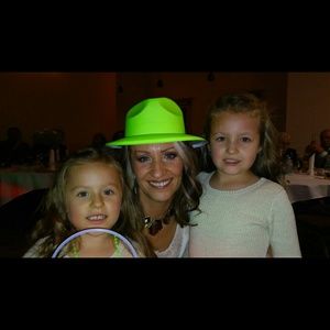 Meet your Posher, Agnes