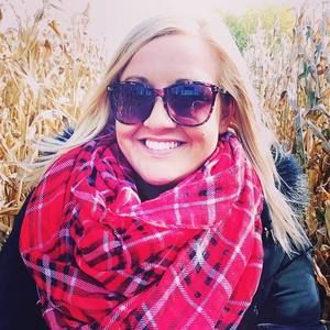 Meet your Posher, Nicole