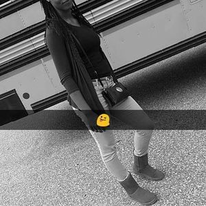 Meet your Posher, Aniya