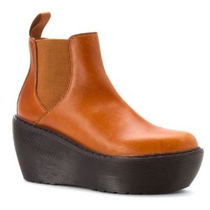 Dr. Martens Aerial Chelsea Platform Boot