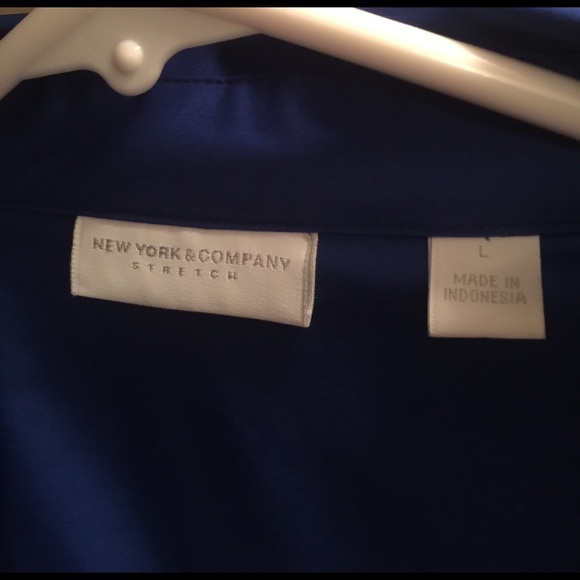 NY&CO, orgeous dressy top NWOT - Picture 4 of 4