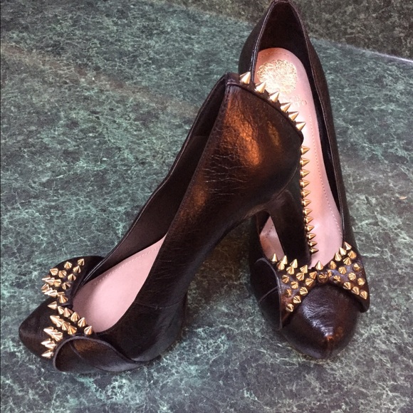 Vince Camuto spiked heels. BRAND NEW UNWORN!!!
