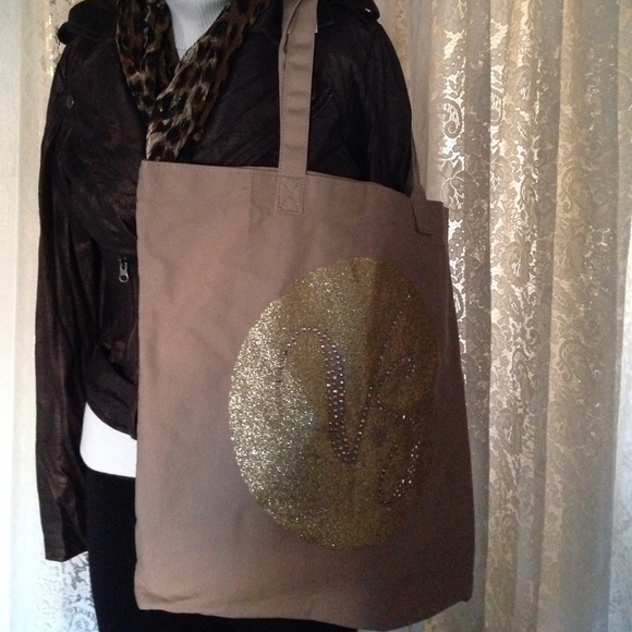 Shopping bag. Victoria Secret