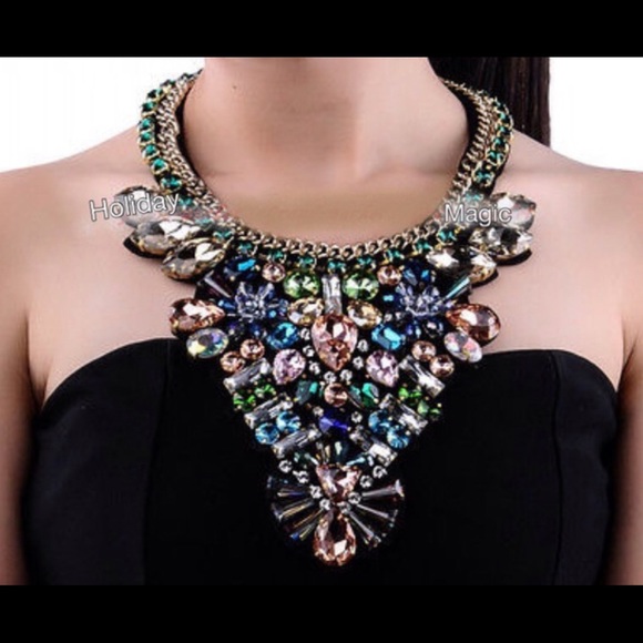 FREE SHIPPING Handmade never worn statement neckla - Picture 2 of 4