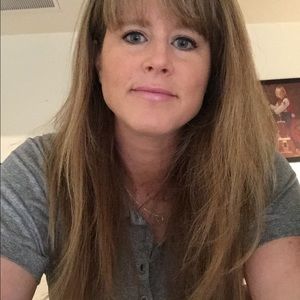 Meet your Posher, Lisa marie