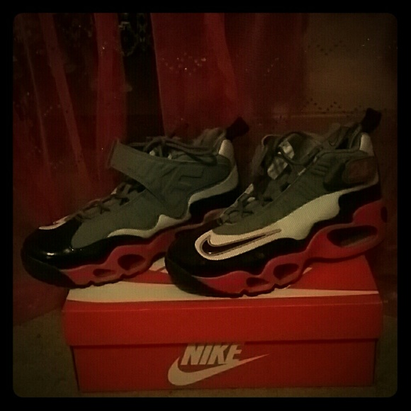 7Y Nike Griffey - Picture 1 of 1