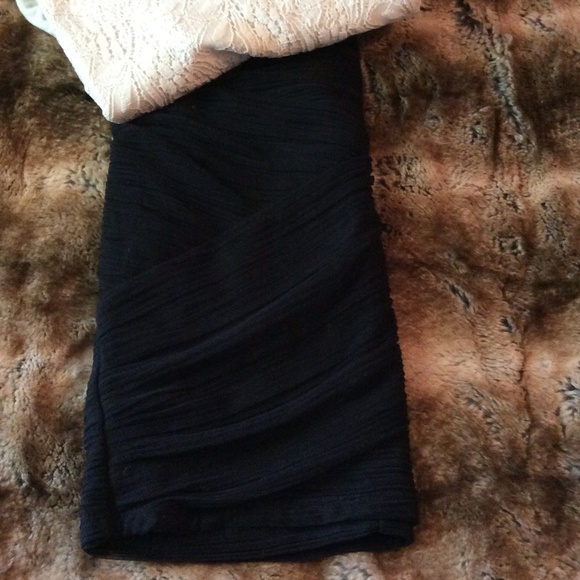 BCBG MAXAZRIA Black Skirt - Picture 4 of 4