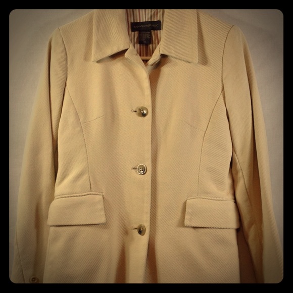 🎀Banana Republic Beige Pea Coat 100% Cotton🎀