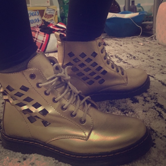 Gold combat boots 💥ON SALE💥