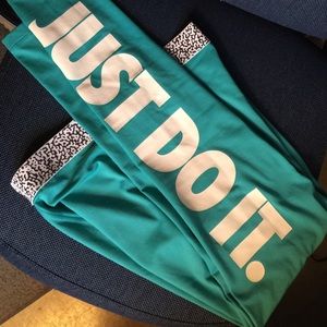 Nike Blue Legging !