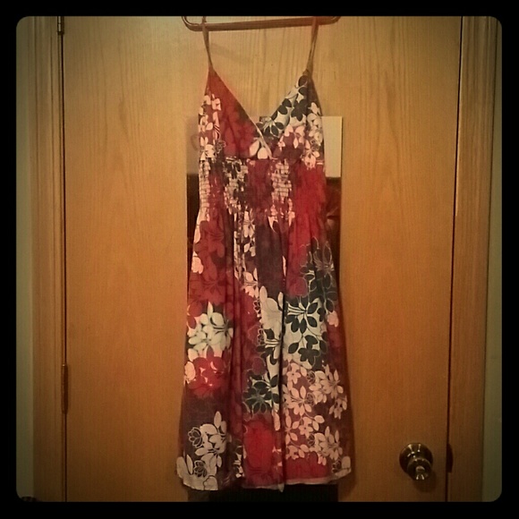 Lightly worn dress - Picture 1 of 1