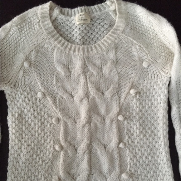 UO sweater