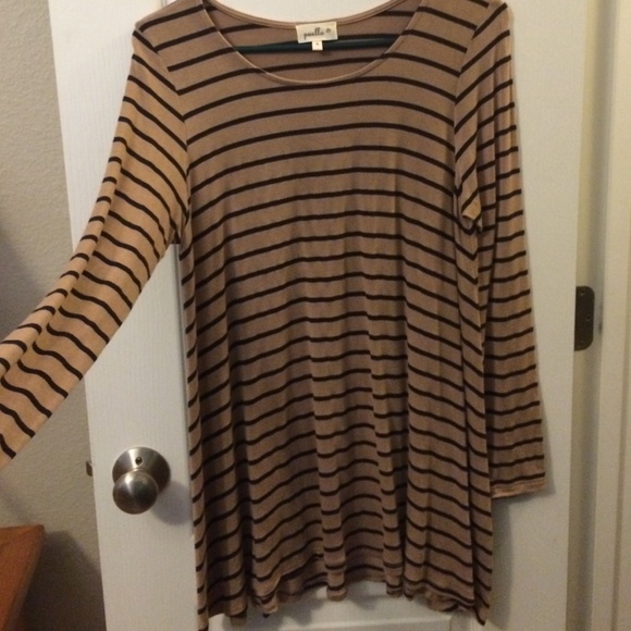 Anthropologie knit long sleeved striped shirt