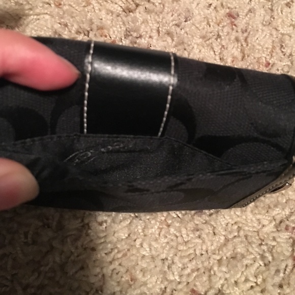 Coach Wallet - Picture 4 of 4