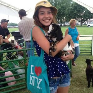 Meet your Posher, Asha