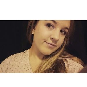 Meet your Posher, Sierra