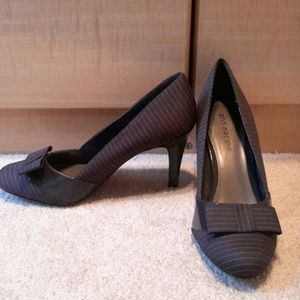 Ann Marino heels size 7M
