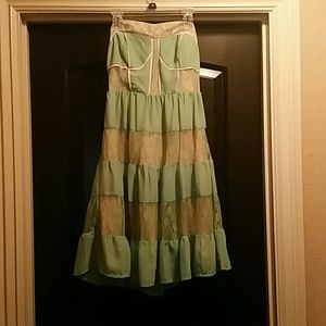 Strapless dress