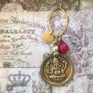 🆕💮Ganesh Pink Tourmaline Charm Necklace