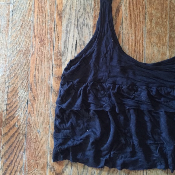 Ruffled crop top - Picture 2 of 2