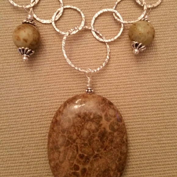 Handcrafted Jasper/Agate Sterling Necklace - Picture 4 of 4