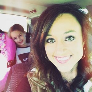 Meet your Posher, Julie