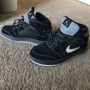 Air Jordan size 8.5 barely used!