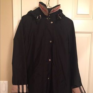 Authentic Burberry Brit Raincoat women's Sz 2
