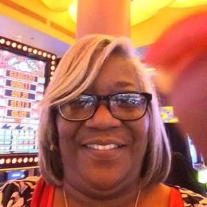 Meet your Posher, Charlotte