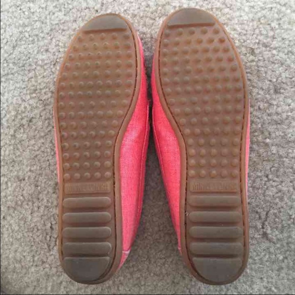 Minnetonka Coral Moccassins - Picture 2 of 3