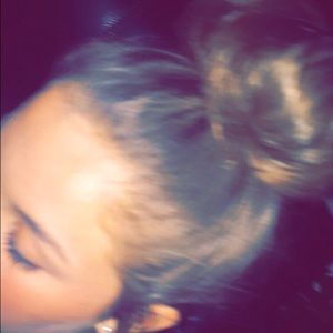 Meet your Posher, Lily