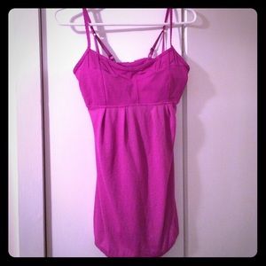 Lululemon workout top