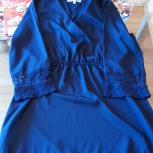 Large almost famous dress
