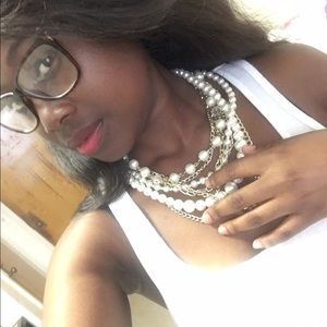 Meet your Posher, Jasmine